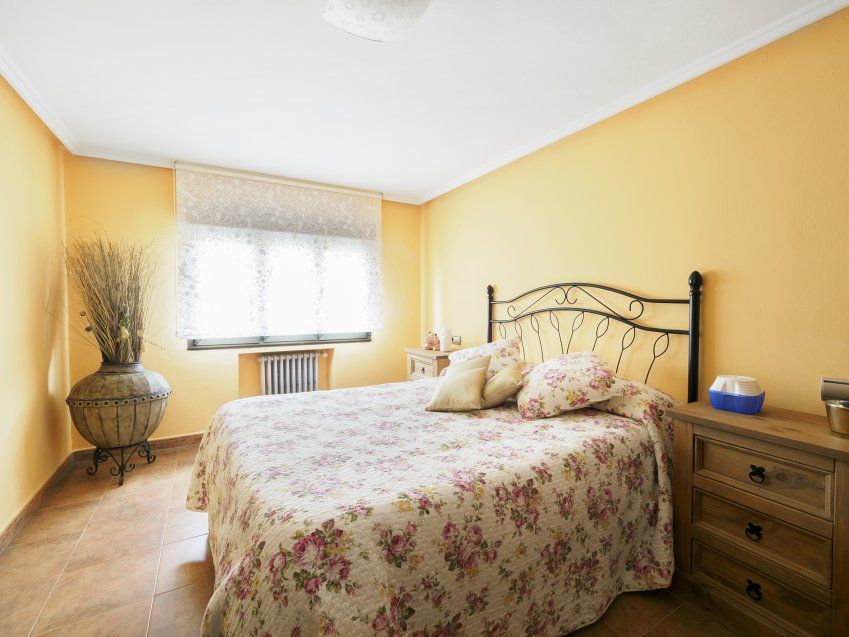Chalet independiente en Quintes  (VILLAVICIOSA)  (ALQ