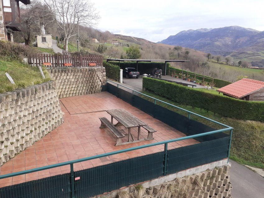 Casa de piedra rehabilitada en CABRANES  (CAS