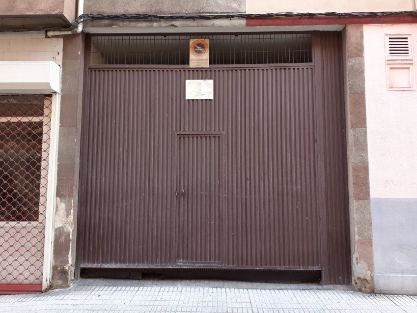 Garaje  Guardería de vehículos en VILLAVICIOSA (LOC