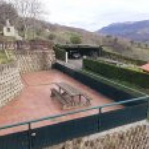 Casa de piedra rehabilitada en CABRANES  (CAS