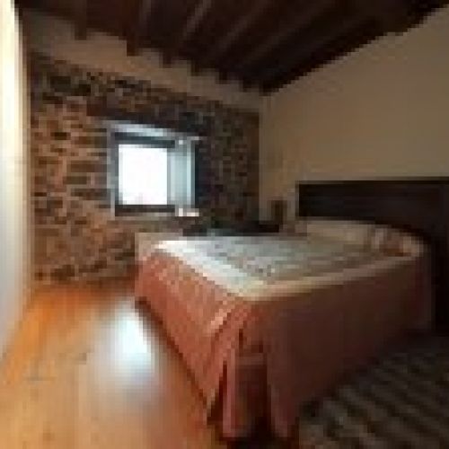 Casa de piedra rehabilitada en CABRANES  (CAS