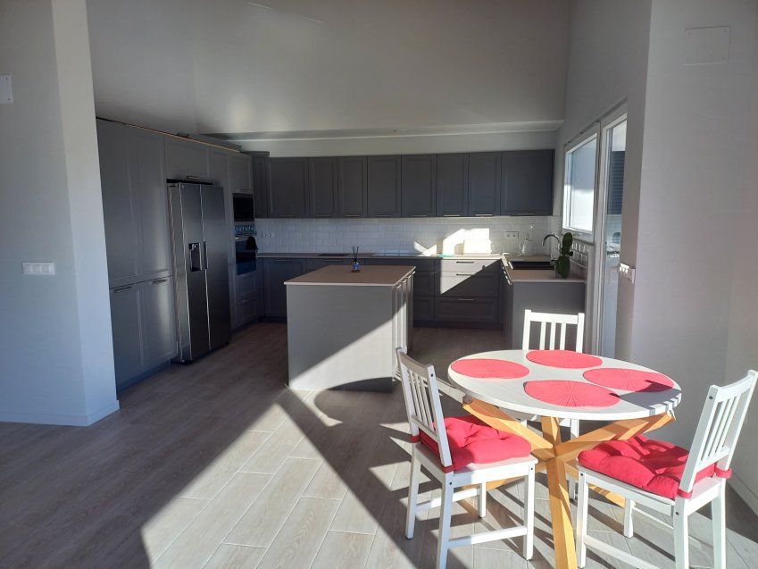 Casa independiente de nueva construcción en Zona El Puntal  (CAS