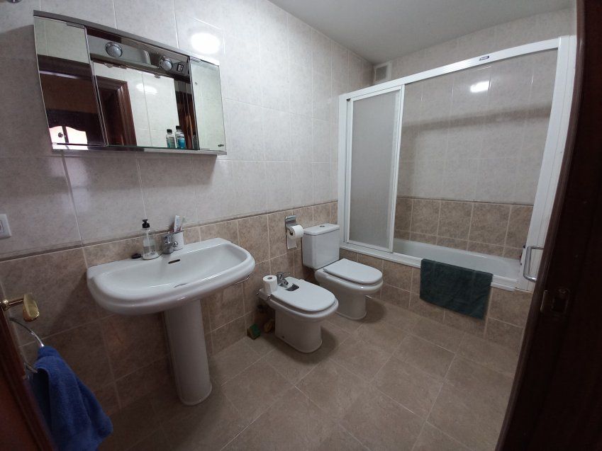 Piso de 3 dormitorios en el Centro de VILLAVICIOSA  (PIS