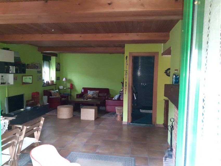 Casa 2 plantas a 2kms