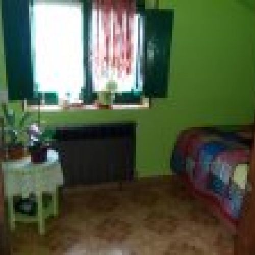 Casa 2 plantas a 2kms