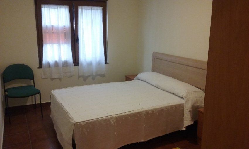 Piso de 3 dormitorios y 2 baños en VILLAVICIOSA