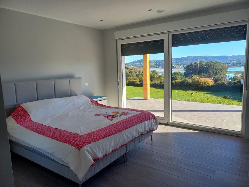 Casa independiente de nueva construcción en Zona El Puntal  (CAS