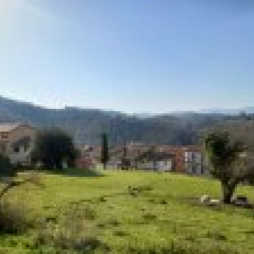 Casa de piedra para rehabilitar en Santolaya de CABRANES  (REAB