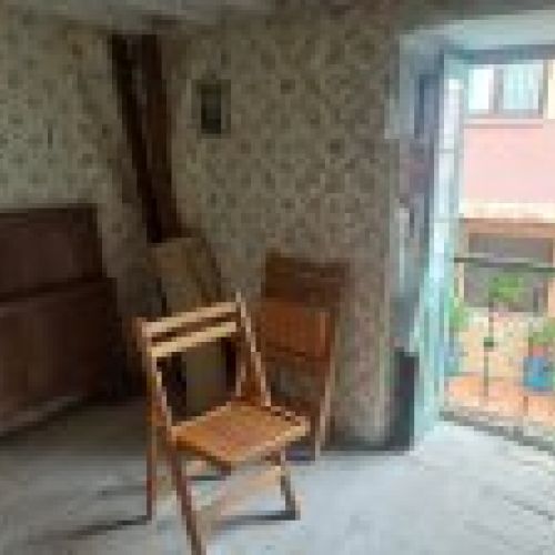 Casa de piedra independiente para rehabilitar en VILLAVICIOSA (REAB