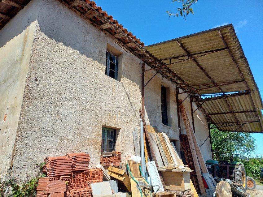 Cuadra de piedra para cambio de uso a vivienda en Selorio - VILLAVICIOSA (REAB.0167)