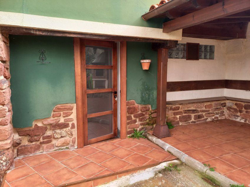 Casa de piedra rehabilitada en Amandi (VILLAVICIOSA)  (CAS