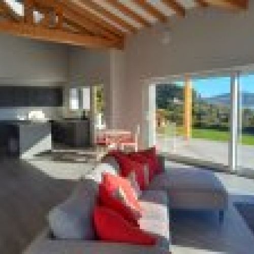 Casa independiente de nueva construcción en Zona El Puntal  (CAS