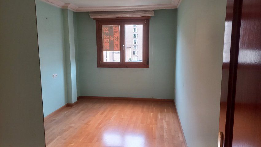Piso de 2 dormitorios en GIJÓN  (PIS