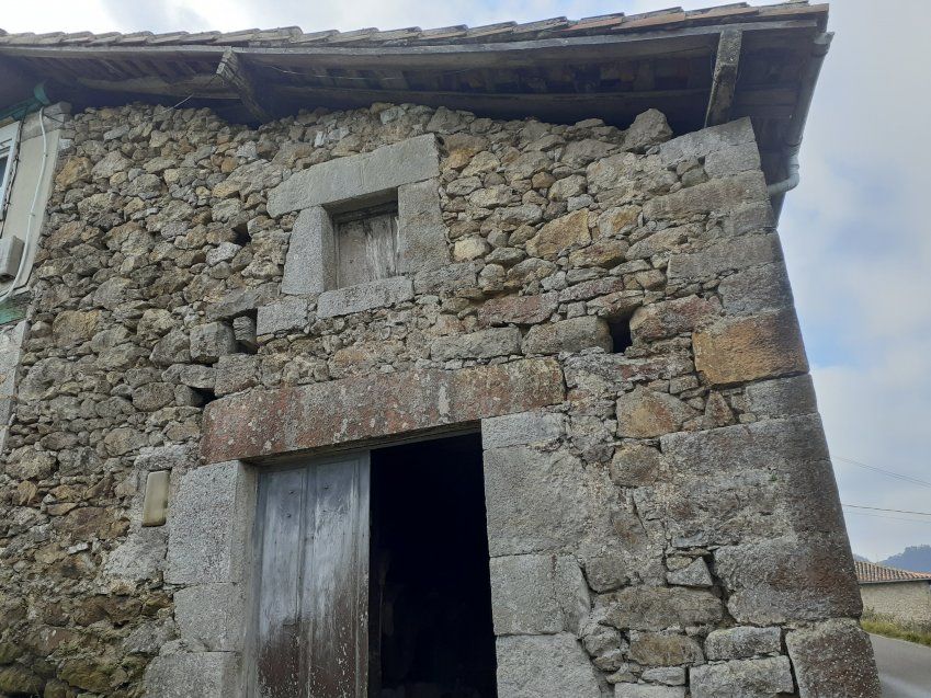 Llagar de piedra para cambio0 de uso a vivienda en VILLAVICIOSA (REAB