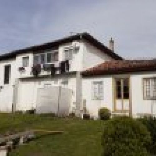 Casa de piedra para rehabilitar con Cuadra y Tenada en CABRANES (REAB