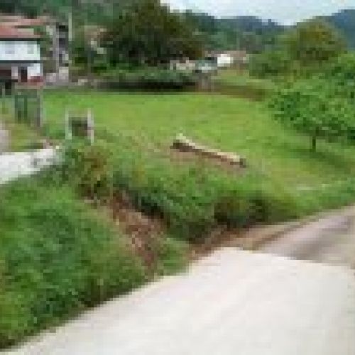 Finca edificable en CABRANES  (FIN