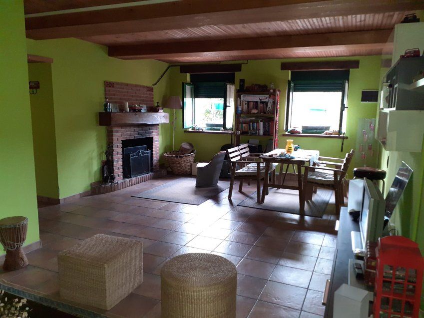 Casa 2 plantas a 2kms