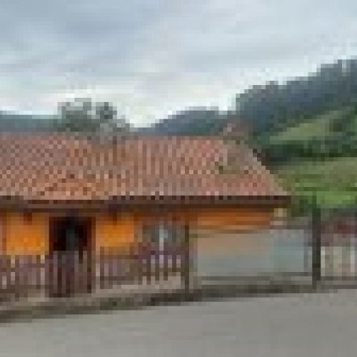 Casa de piedra en Peón VILLAVICIOSA (CAS