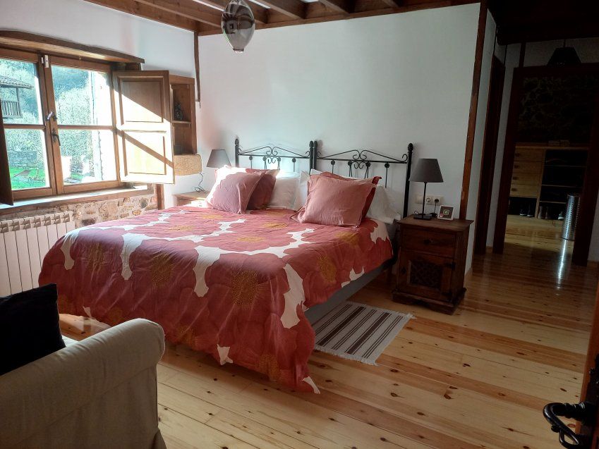 Casona de piedra rehabilitada en CABRANES  (CAS