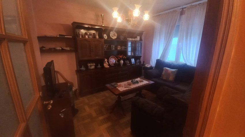 Piso de 3 dormitorios en VILLAVICIOSA  (PIS