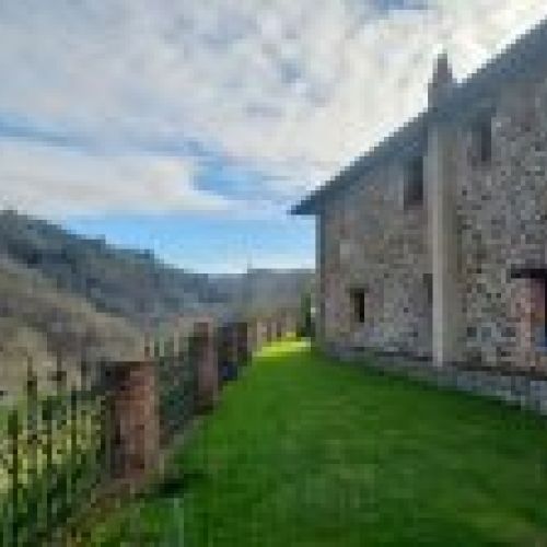 Casona de piedra rehabilitada en CABRANES  (CAS