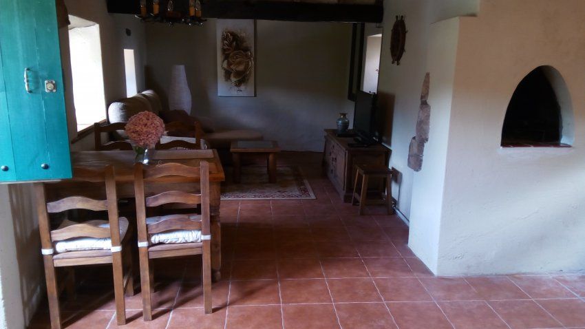 Casa de piedra rehabilitada independiente en VILLAVICIOSA (CAS
