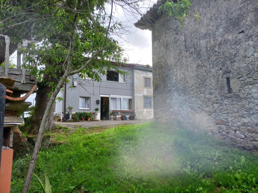 Casa de piedra con Cuadra y Tenada en VILLAVICIOSA  (CAS.0290)