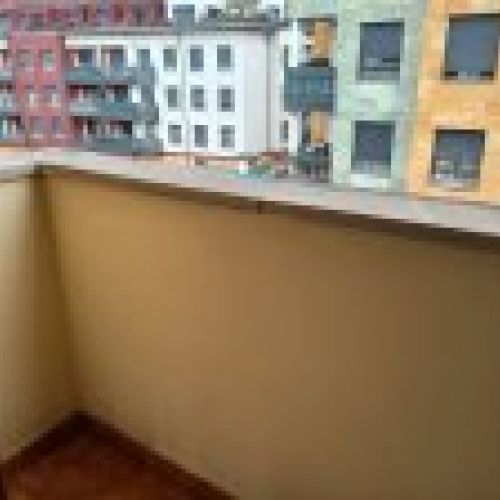 Piso de 2 dormitorios y 2 baños en VILLAVICIOSA  (PIS