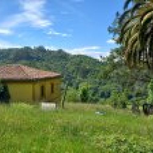 Casa de piedra independiente para reformar en CABRANES  (REAB