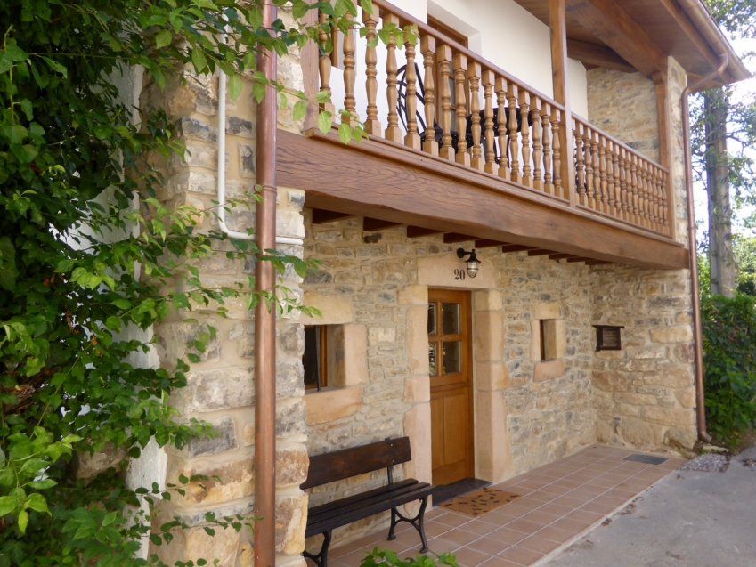 Casa de piedra independiente rehabilitada en Selorio VILLAVICIOSA (CAS