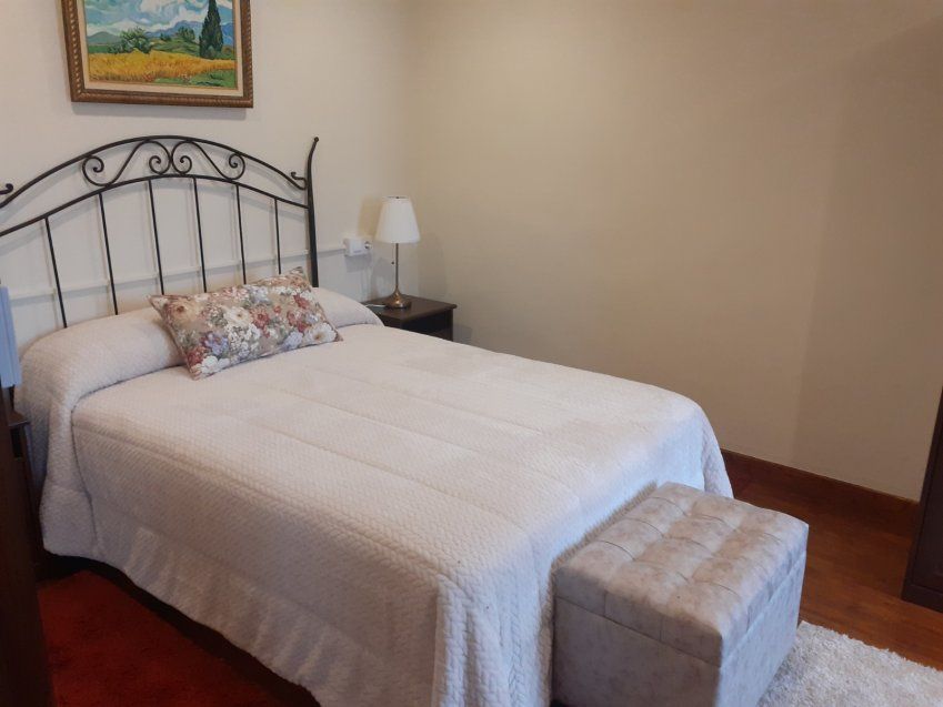 Casa de piedra reformada en Oles   VILLAVICIOSA  (ALQ