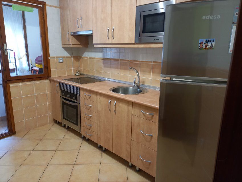 Apartamento de 1 dormitorio en Santa Eulalia de CABRANES  (PIS