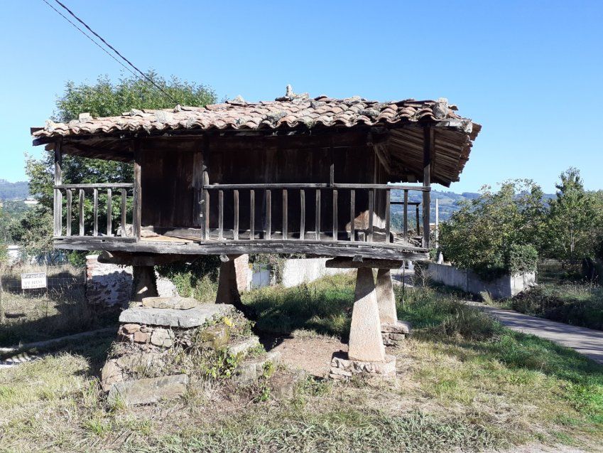Hórreo con terreno en Amandi   VILLAVICIOSA  (REAB