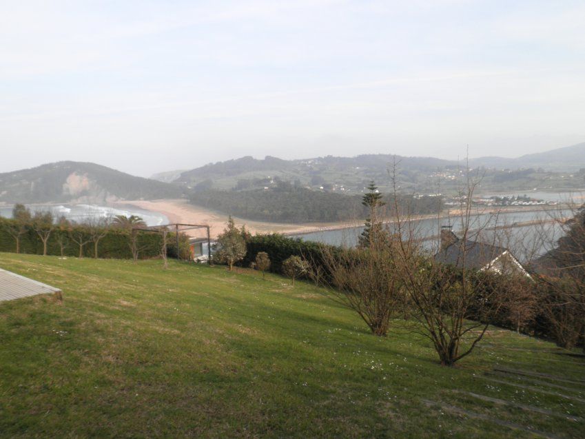 Chalet independiente en Zona El Puntal  VILLAVICIOSA  (CAS