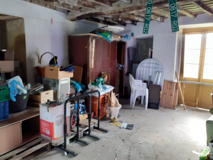 Casa de piedra para rehabilitar con Cuadra y Tenada en CABRANES (REAB