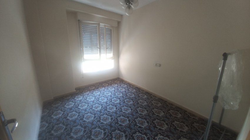 Piso de 4 dormitorios en Villaviciosa  (PIS