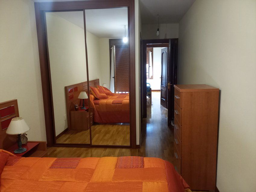 Piso de 2 dormitorios y 2 baños en VILLAVICIOSA  (PIS