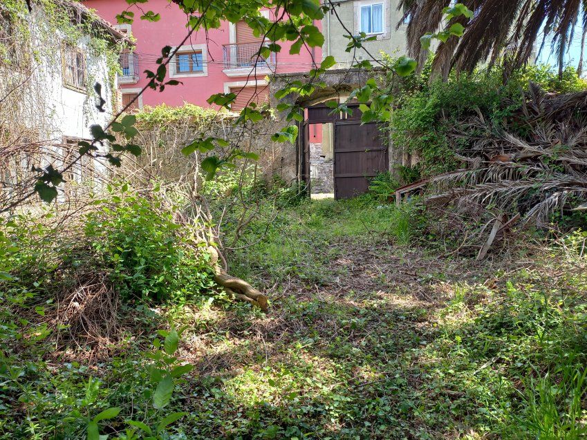 Casa de piedra independiente para rehabilitar  (REAB