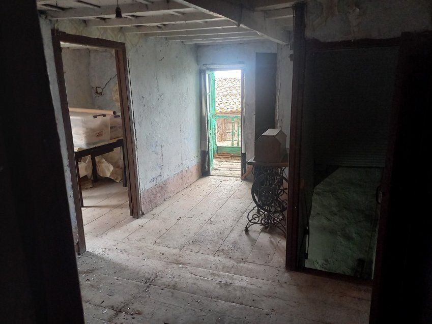 Casa de piedra independiente para rehabilitar en VILLAVICIOSA (REAB