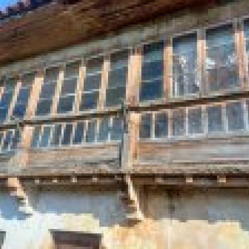 Casa de piedra para rehabilitar en Santolaya de CABRANES  (REAB