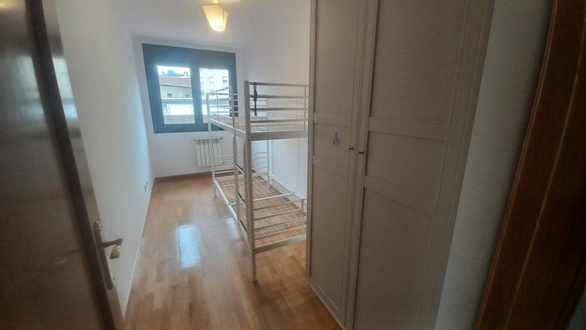 Piso de 2 dormitorios en VILLAVICIOSA  (PIS