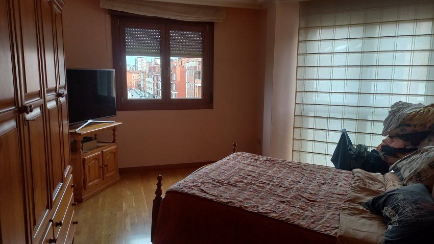 Piso de 2 dormitorios en GIJÓN  (PIS