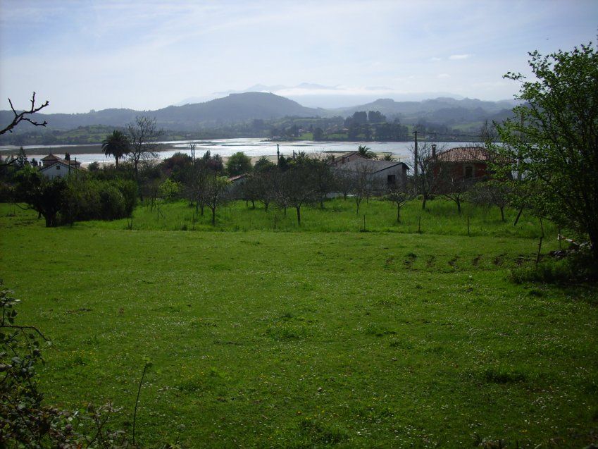 Venta de fincas edificables en El Puntal (VILLAVICIOSA)