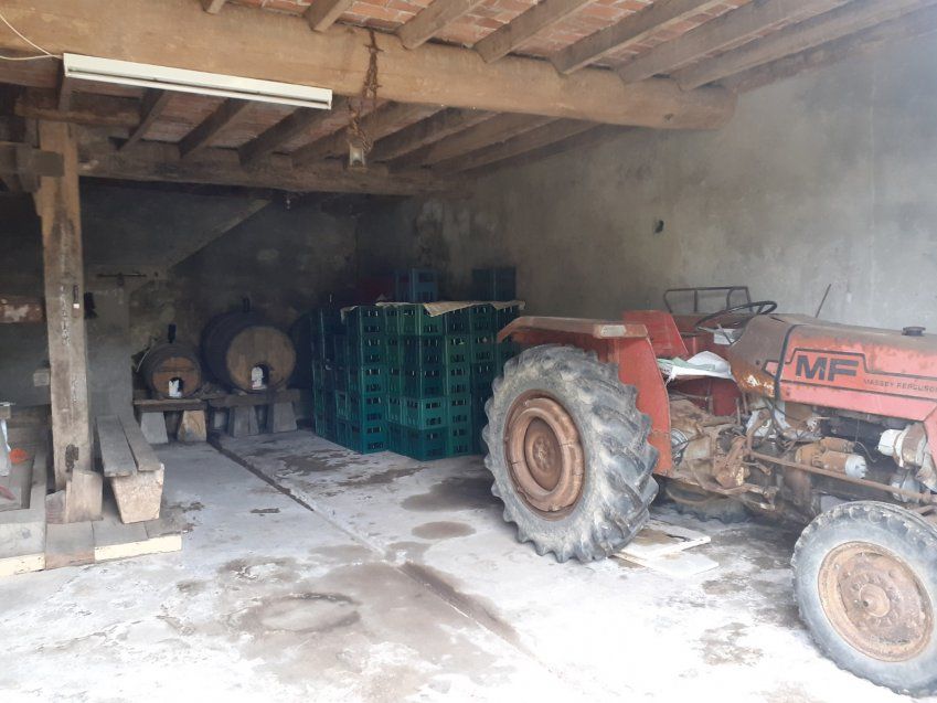 Llagar de piedra para rehabilitar como vivienda en la zona de El Puntal   Villaviciosa (REAB