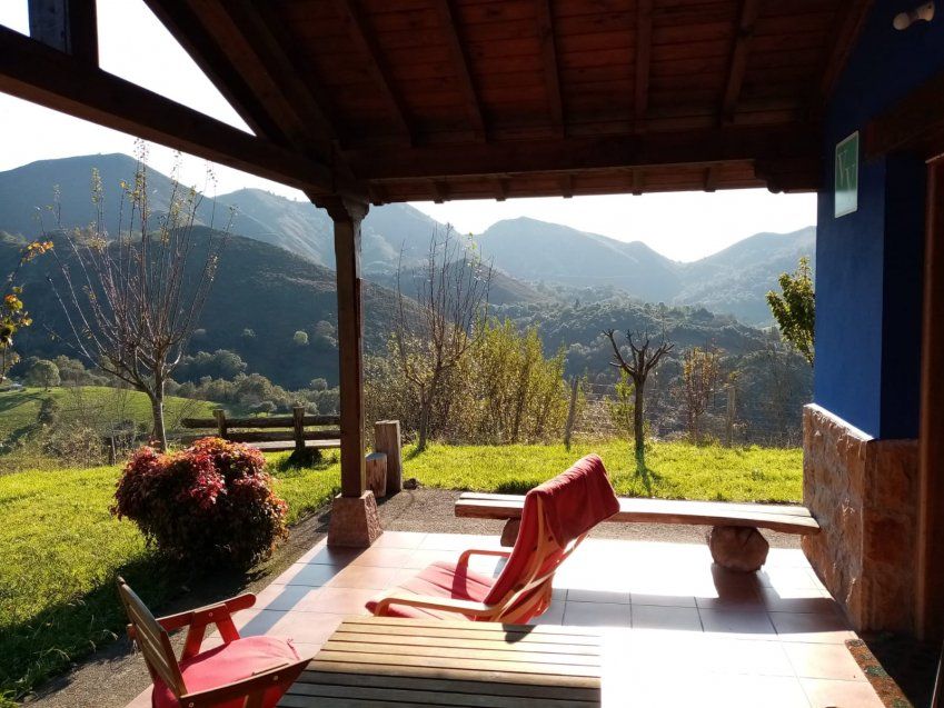 Casa independiente en CANGAS DE ONÍS