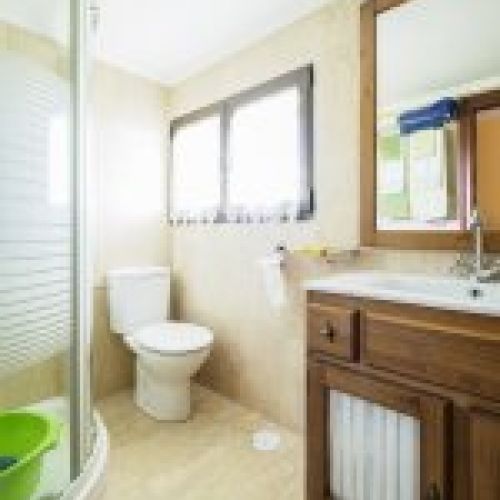 Chalet independiente en Quintes  (VILLAVICIOSA)  (ALQ