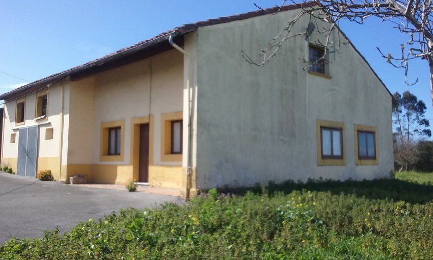 Casa de piedra independiente en TAZONES VILLAVICIOSA (REAB