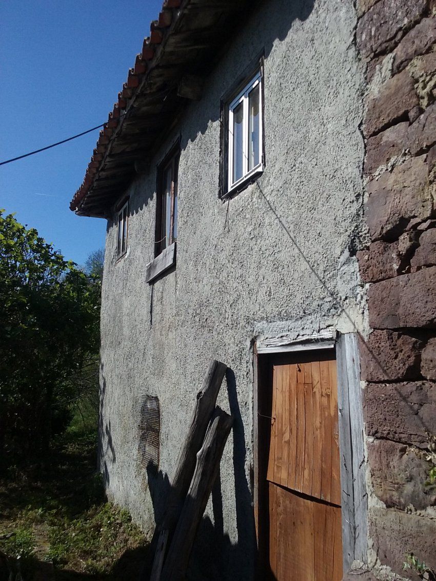 Casa de piedra para reformar en Villaviciosa (CAS