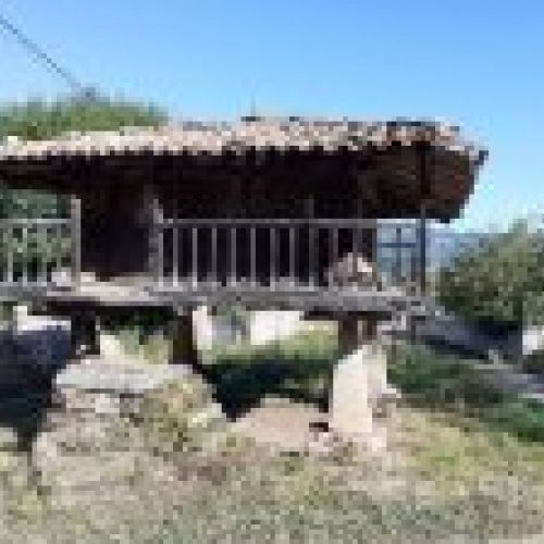 Hórreo con terreno en Amandi   VILLAVICIOSA  (REAB
