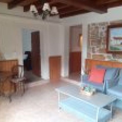 Casa de piedra reformada en Oles   VILLAVICIOSA  (ALQ